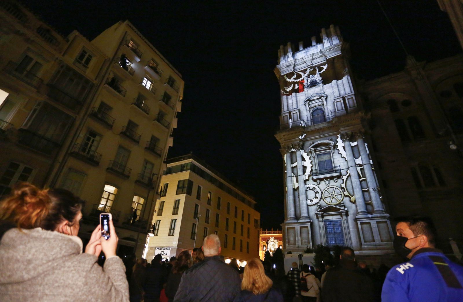 El video mapping de Navidad en la Catedral de Málaga, en fotos