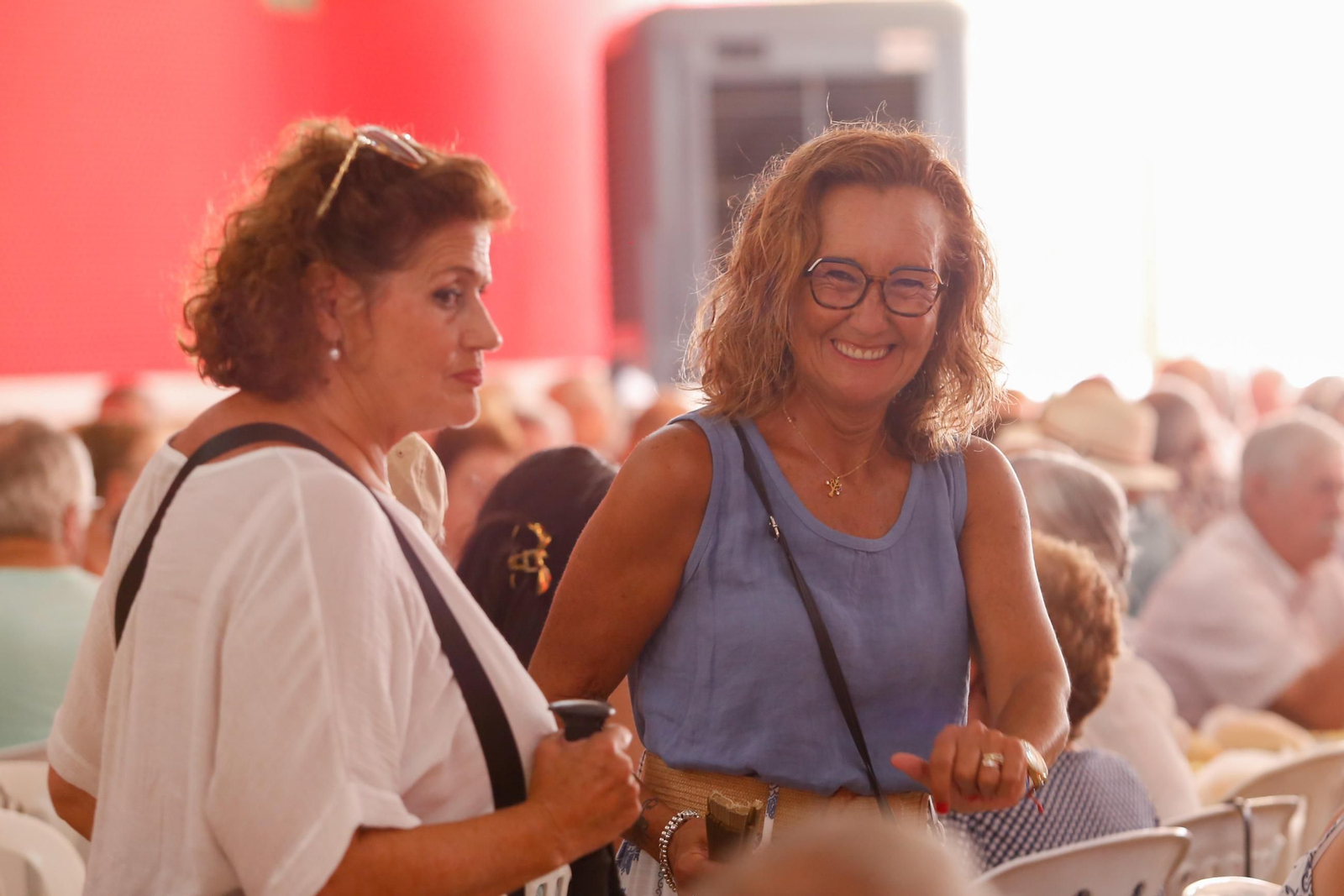 Búscate en las fotos del lunes en la Feria de Tarifa