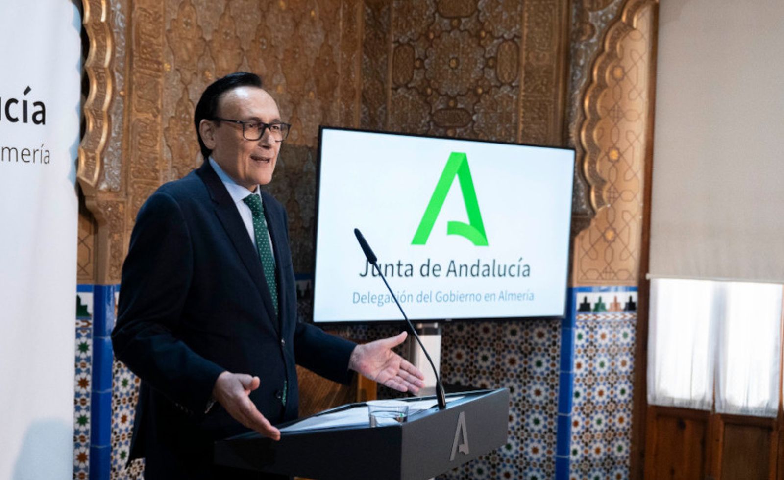 El consejero de Universidad, Investigación e Innovación, José Carlos Gómez Villamandos, informa a los medios sobre la creación de la Academia Andaluza de Agricultura