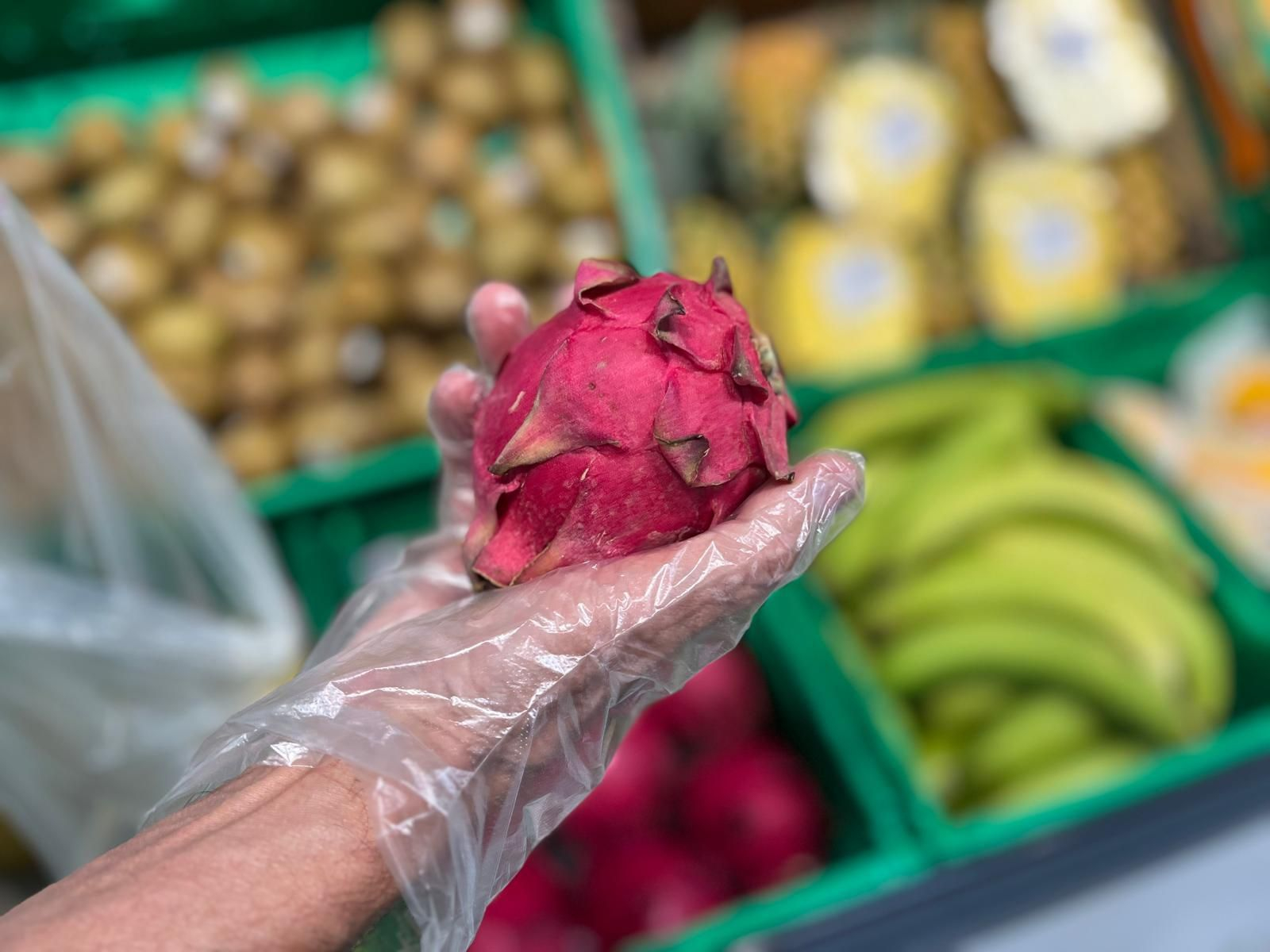 La pitaya, una fruta en alza en los campos de Huelva que ya puede encontrarse en Mercadona desde esta semana.