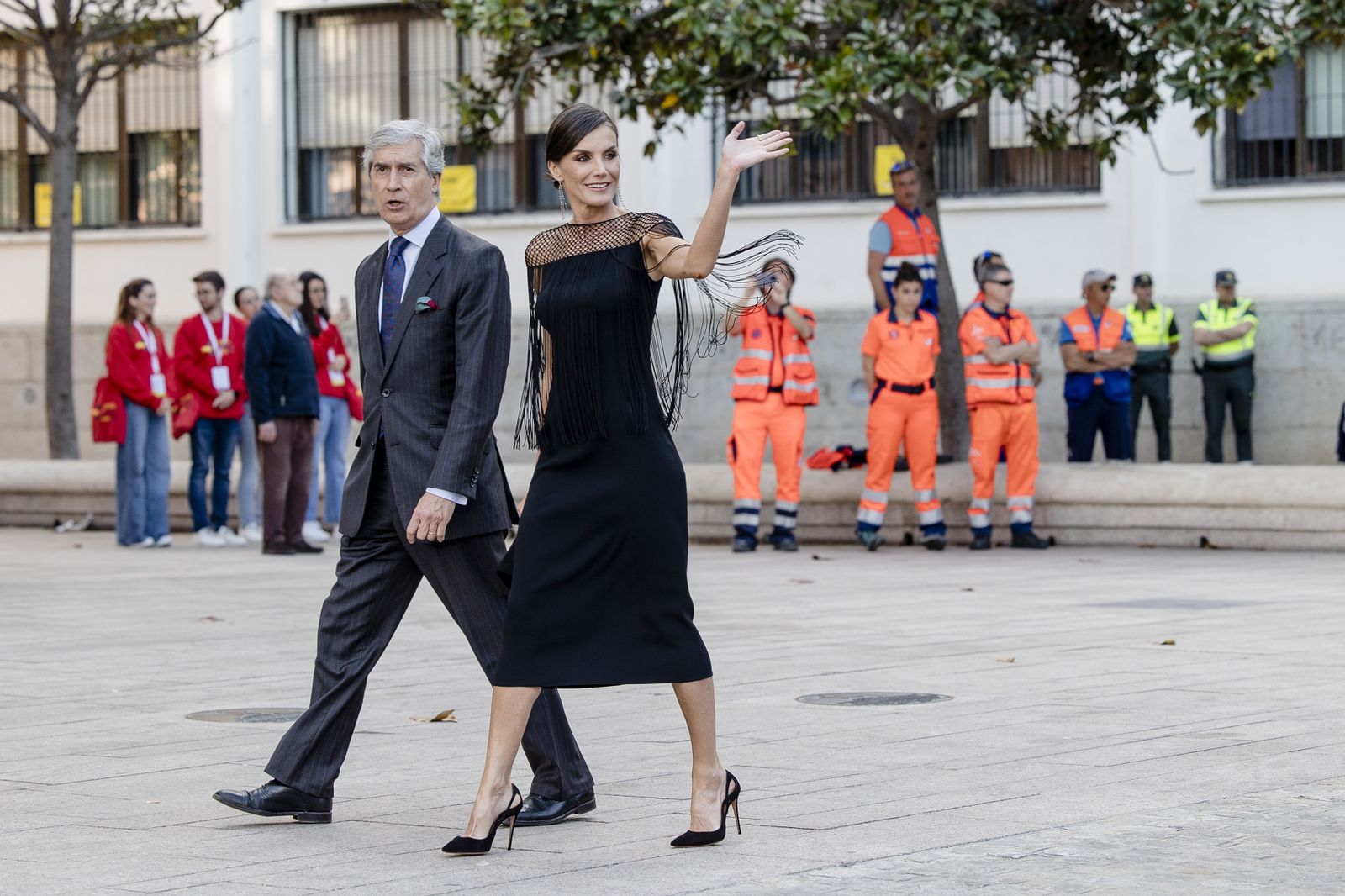 Las imágenes del Rey tocando el cajón en el Congreso de la Lengua de Cádiz