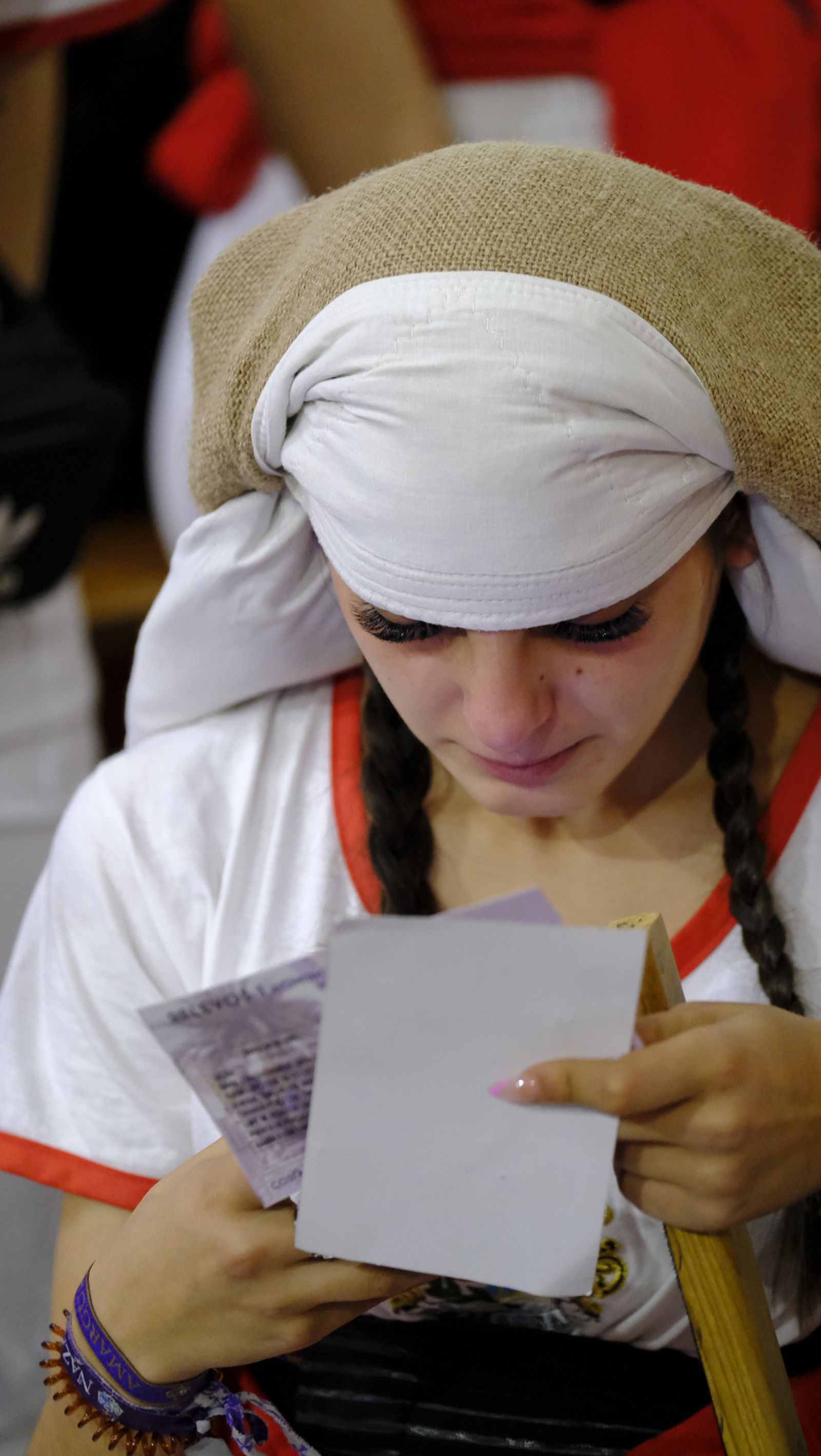 La Borriquita procesiona por las calles de Almería, en imágenes