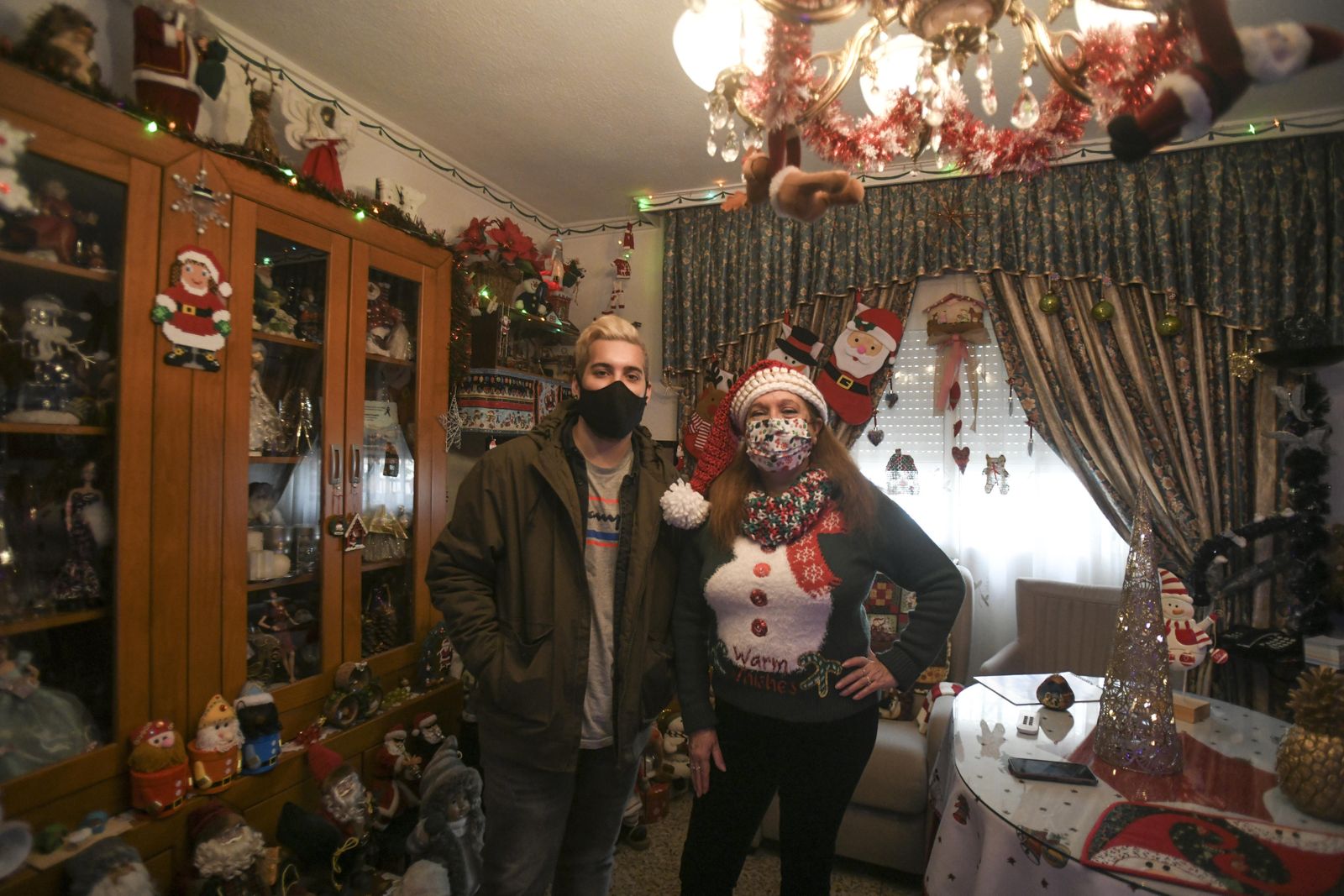 Fotos de la casa decorada por Navidad de la Mamá Noel de España
