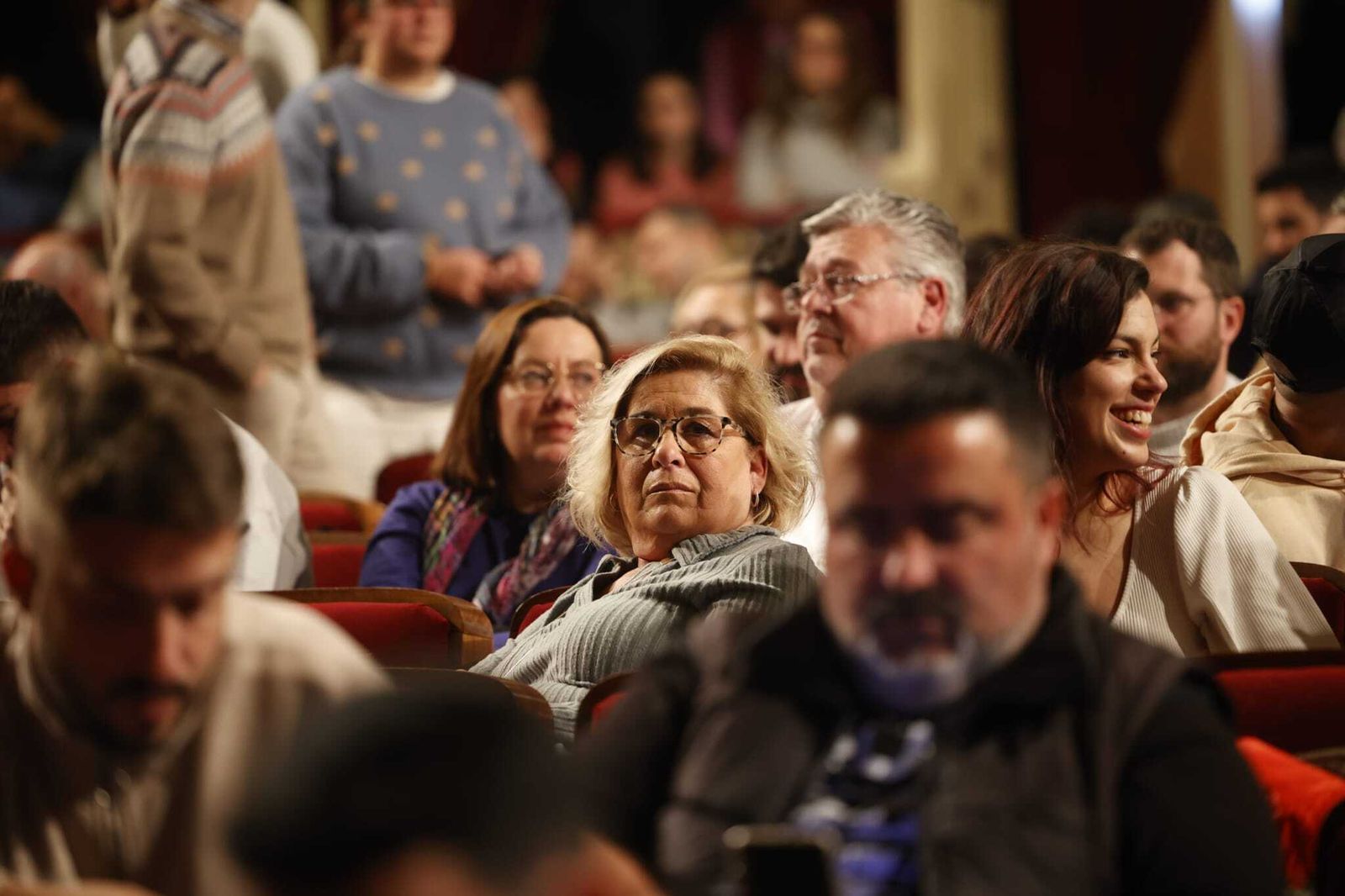 Búscate en las imágenes de la primera sesión de cuartos del COAC