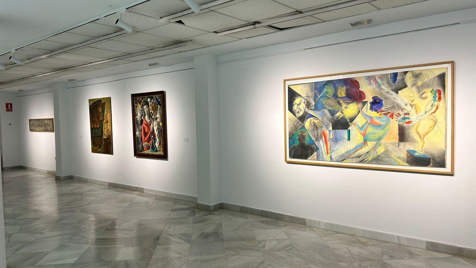 Algunas de las obras que se exponen.