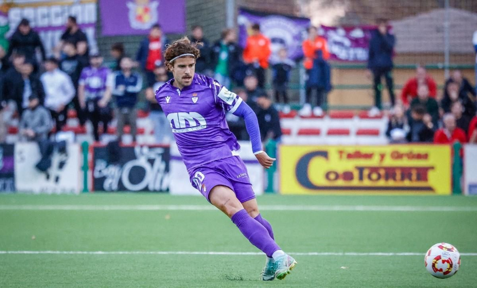 Mauro Cabello, en el duelo ante la UDC Torredonjimeno de esta temporada.