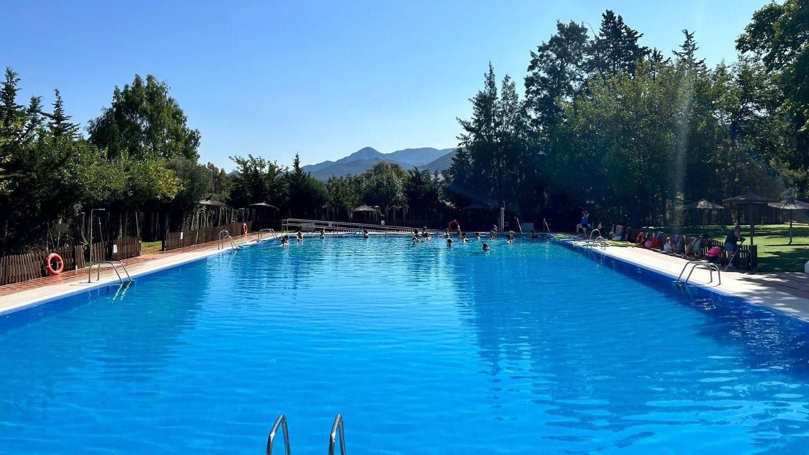 Piscina de Alcalá de los Gazules