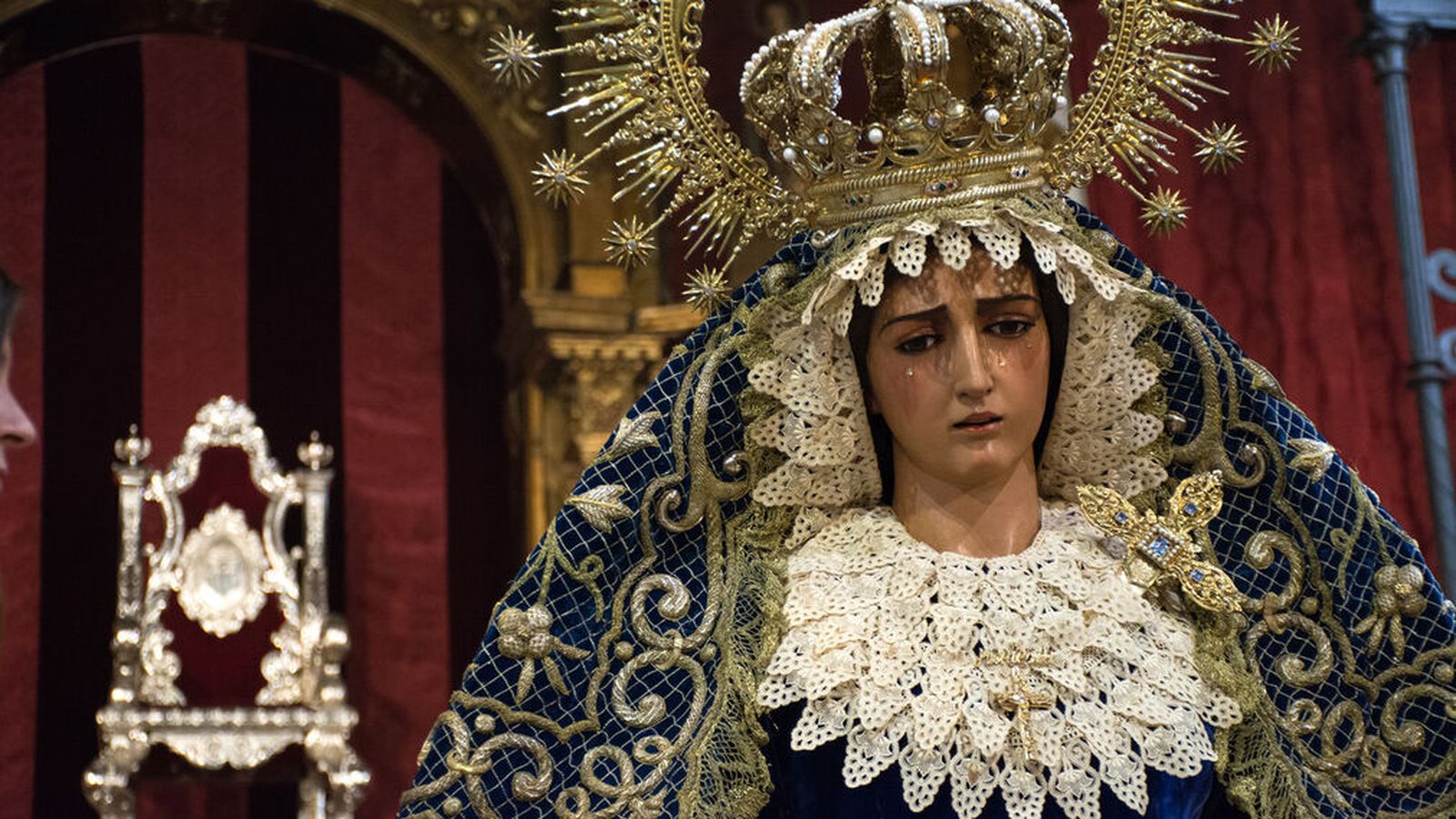 La Hiniesta en besamanos