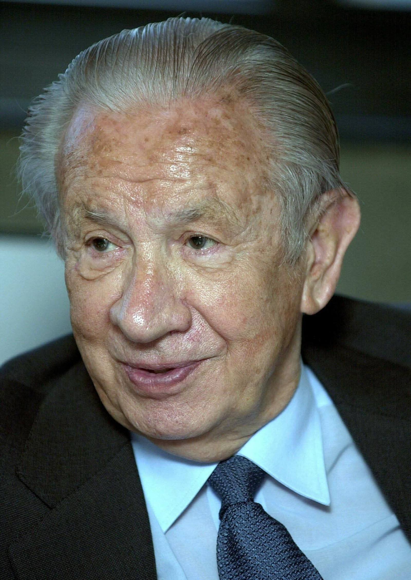 Juan  Antonio  Samaranch , expresidente del COI, fallece en 1980.