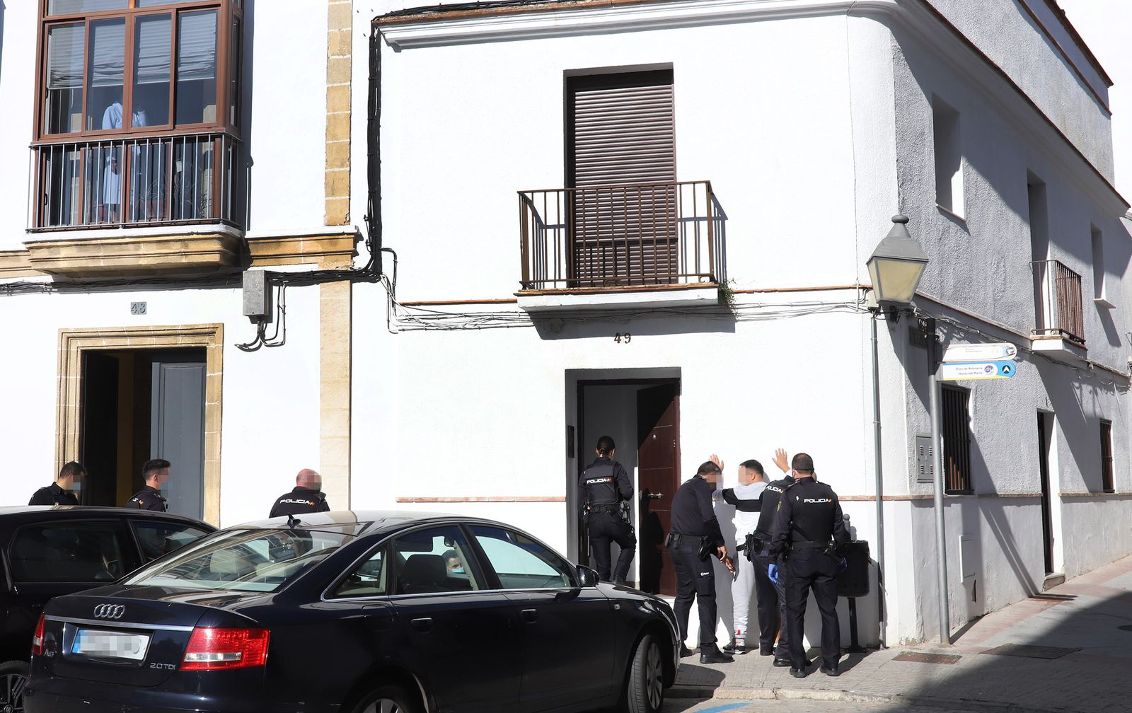 Actuación policial por una fiesta en una casa turística en el Arroyo