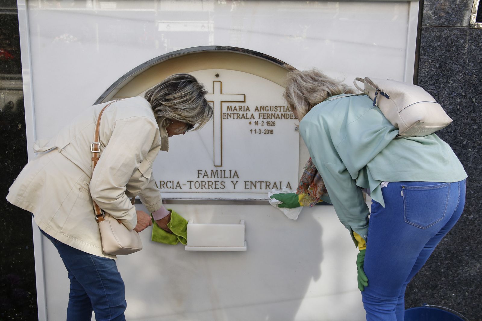 Las imágenes de la festividad de Todos los Santos