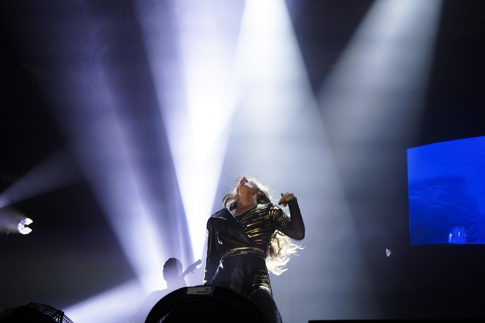 El concierto de Malú en Granada, en imágenes