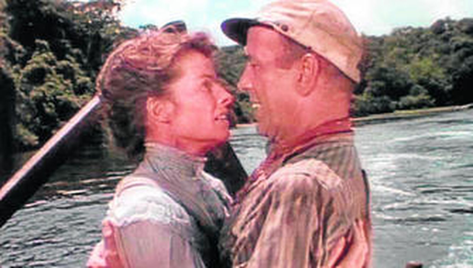 1. Bogart y Hepburn en 'La Reina de África', película en la que se basó Clint Eastwood para su 'Cazador blanco, corazón negro'. 2. 'Hatari', de Hawks, con John Wayne como protagonista. 3. Una escena de 'Diamantes de sangre', que muestra la cara más brutal del continenete. 4. 'Memorias de África', una de las cintas que permanecen en el imaginario colectivo.5. Jesús Lens, un apasionado de África. 6. 'Mogambo', con Clark Gable seduciendo a una recién casada.