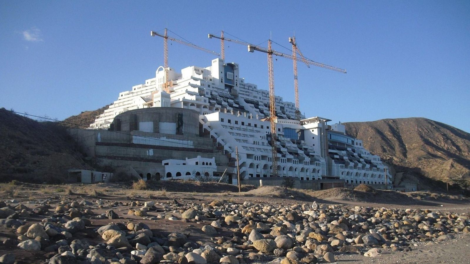 Hotel de El Algarrobico.