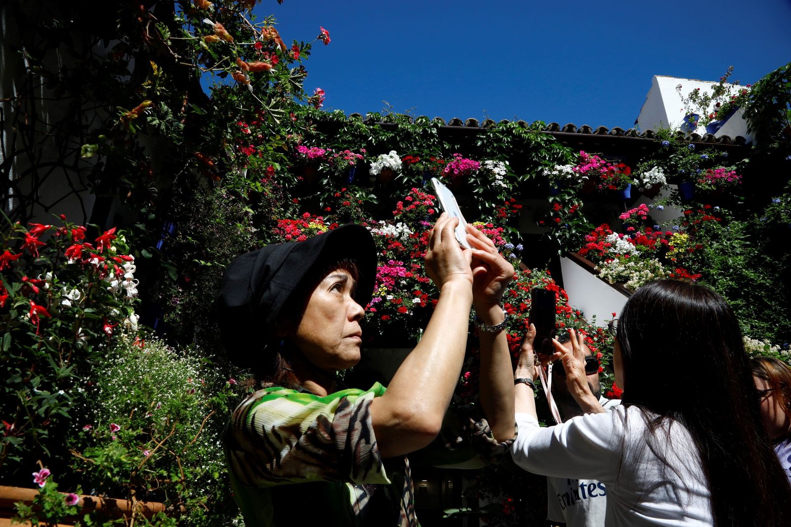 Las colas en el último sábado de Patios de Córdoba, en imágenes