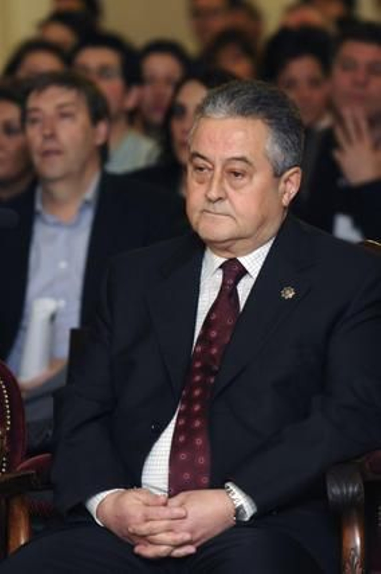 El marido de la asesina confesa de Isabel Carrasco dice que a su mujer y a su hija las engañaron para declarar