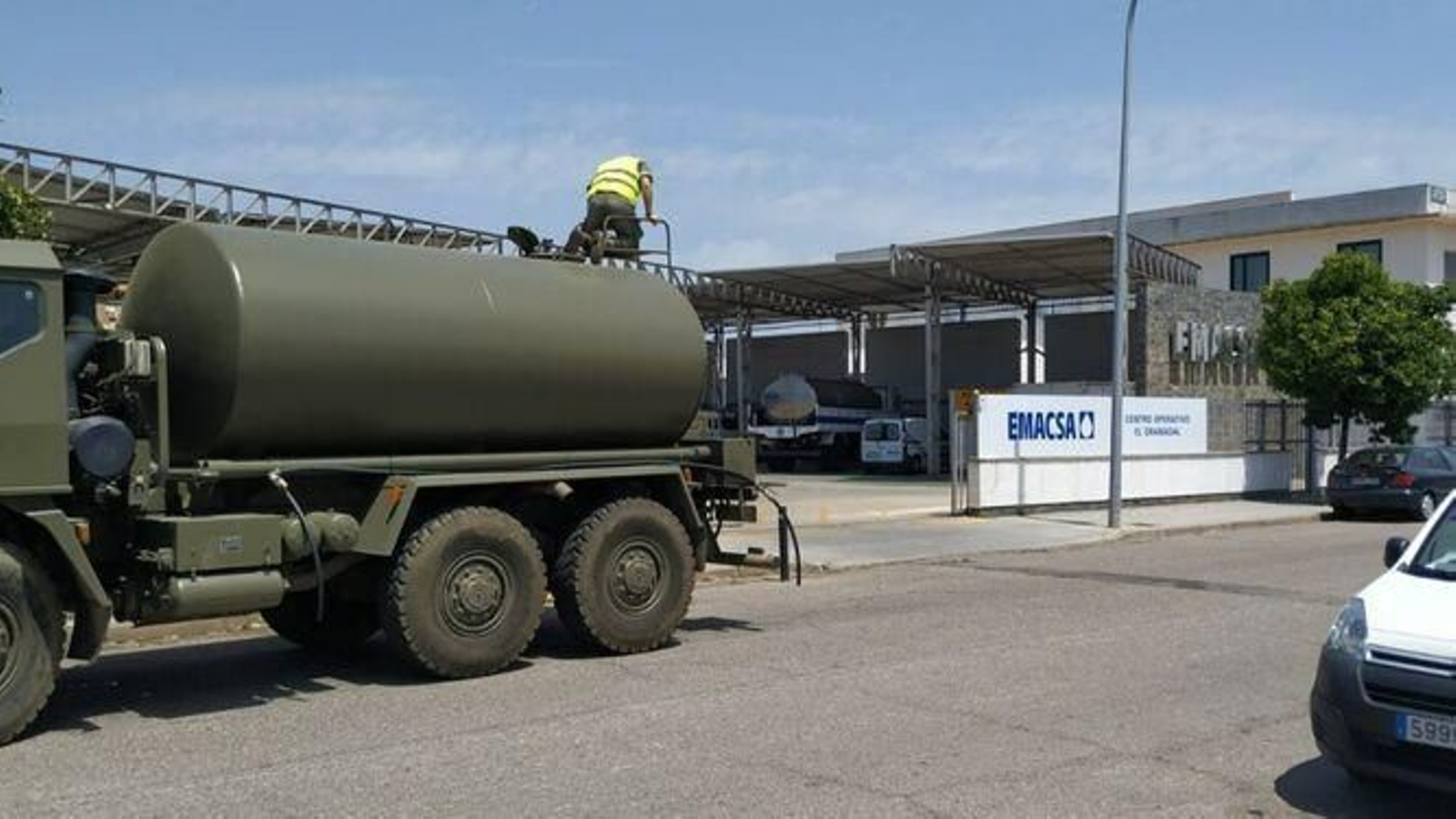 Camión cisterna desplazado hasta Las Jaras la pasada semana