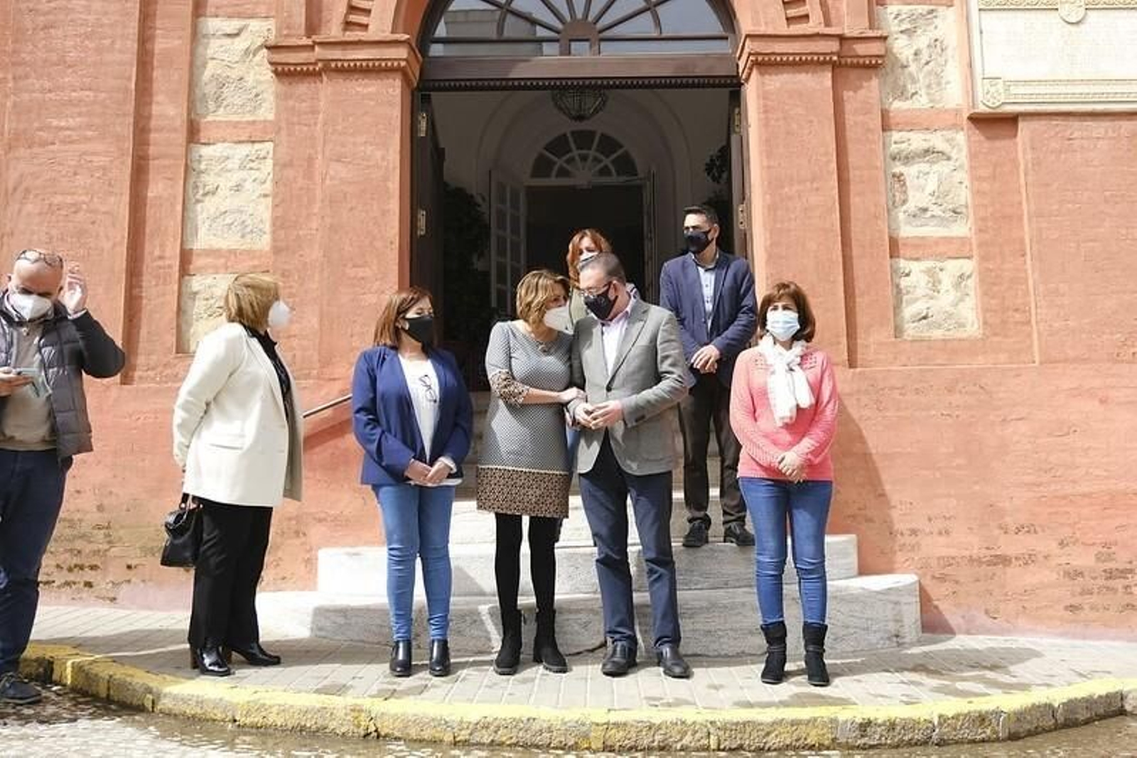 Susana Díaz en su visita a la localidad de Aracena.