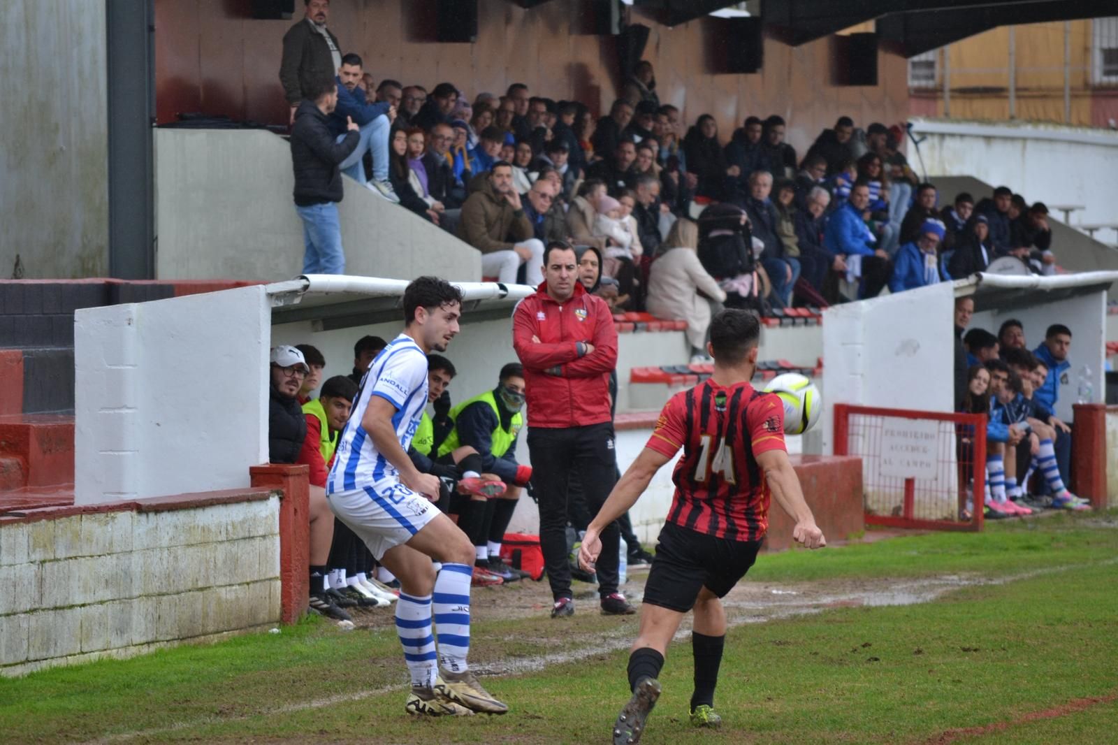 Una imagen del encuentro disputado entre la UD Roteña y el Jerez Industrial.