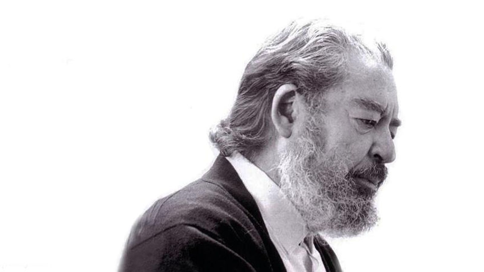 Se le llegó a referir como “el padre del bolero moderno”.