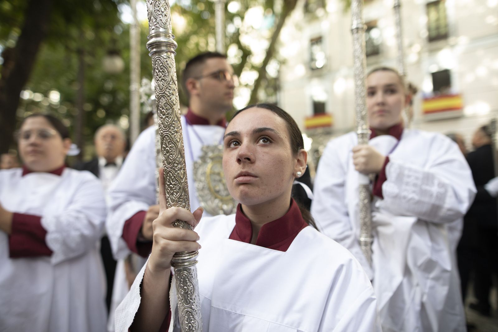 Granada se lanza a la calle con su Virgen de las Angustias