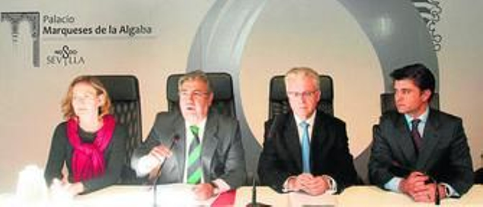 María del Mar Sánchez Estrella, Juan Ignacio Zoido, Juan Luis Ravé y Beltrán Pérez en el acto de presentación.