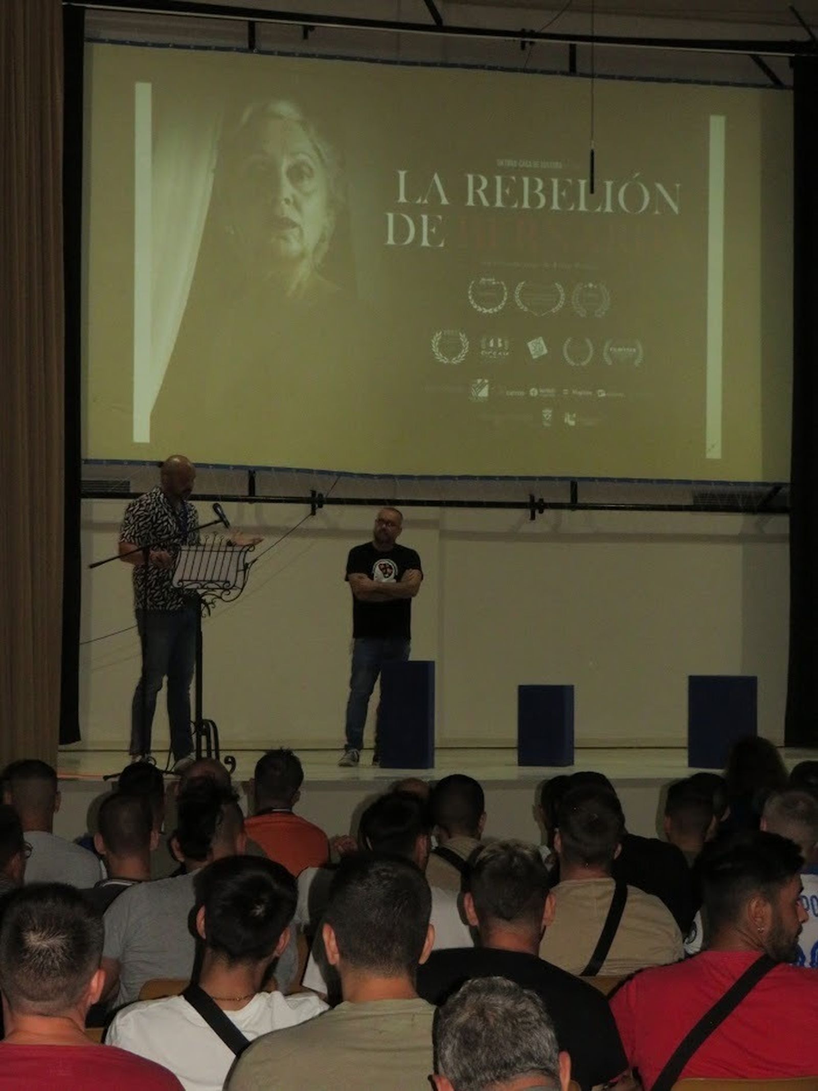 La rebelión de Bernarda Alba llega a la prisión de Almería