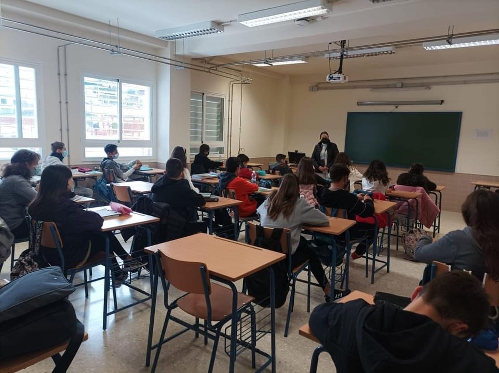 Taller impartido en el IES Hiponova de Montefrío.