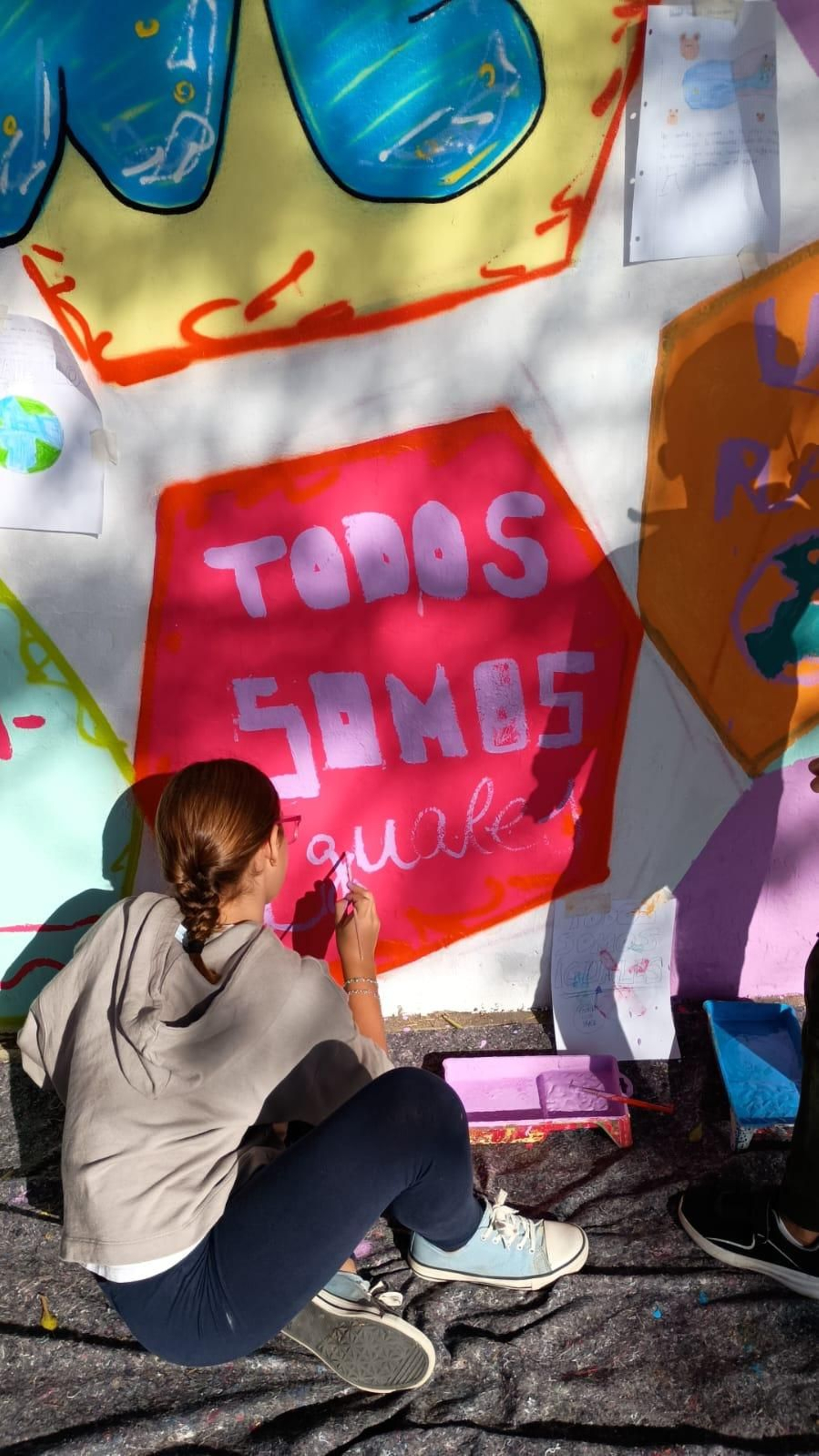 Fotos del mural por la inclusión del colegio Caetaria de Algeciras