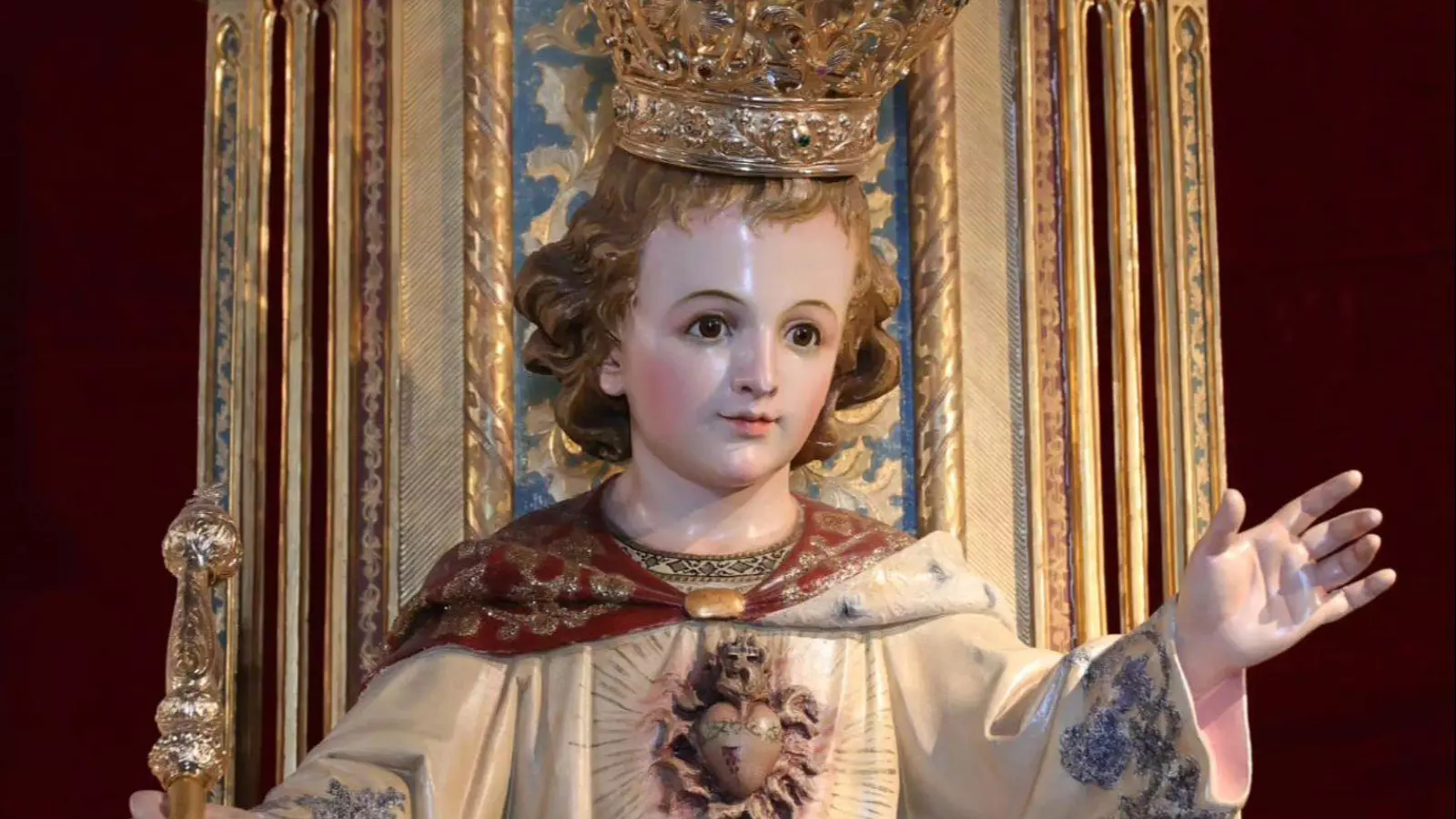 Cristo Rey vuelve al Albaicín: la emocionante procesión que Granada esperaba desde hace 12 años