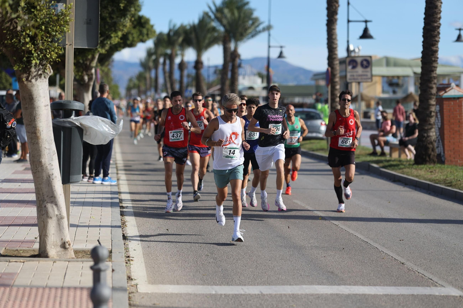Las fotos de la Carrera Solidaria No Más Suicidios en Torremolinos