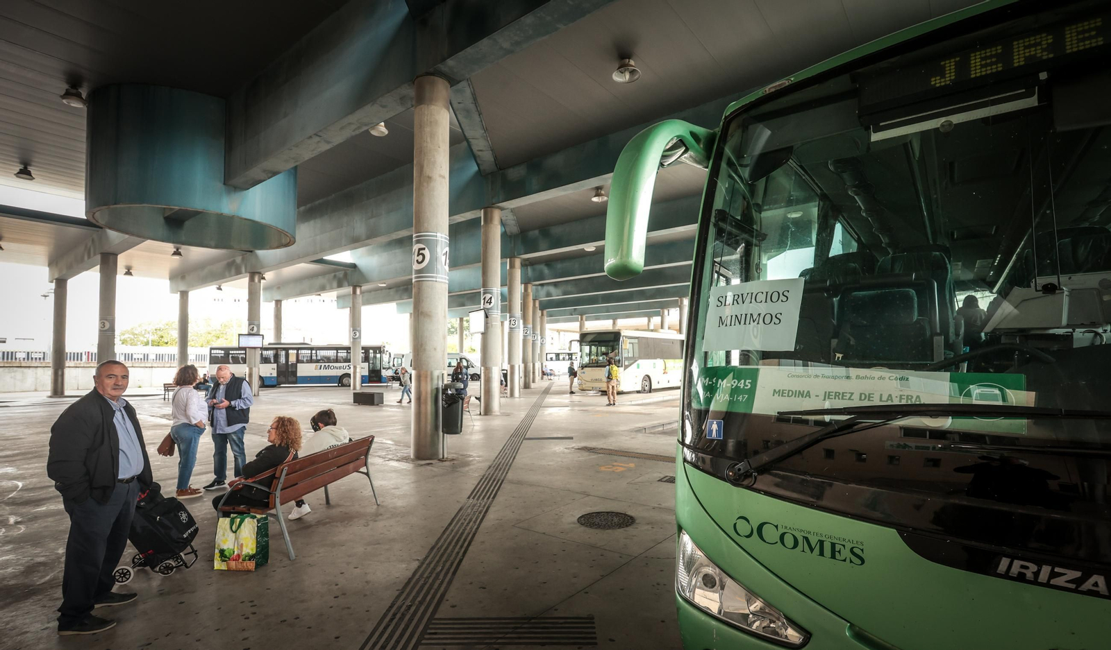 Imágenes de la huelga de transporte de pasajeros en Jerez Imágenes de la huelga de transporte de pasajeros en Jerez