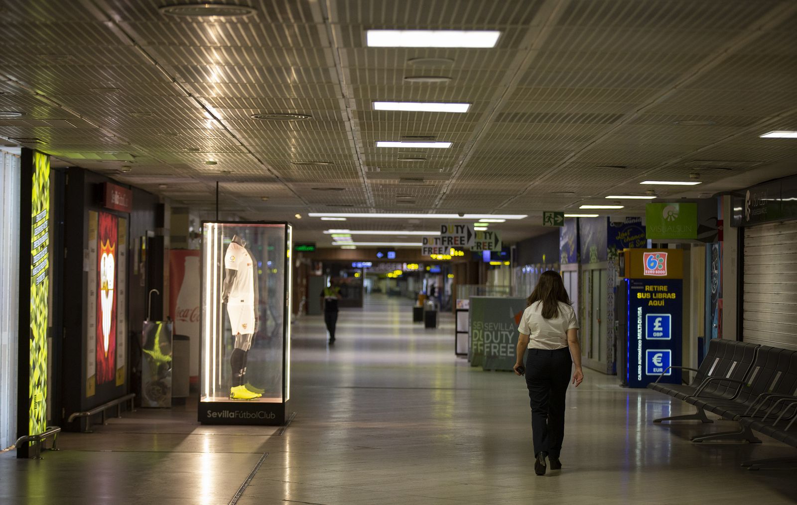 El aeropuerto de Sevilla, en imágenes