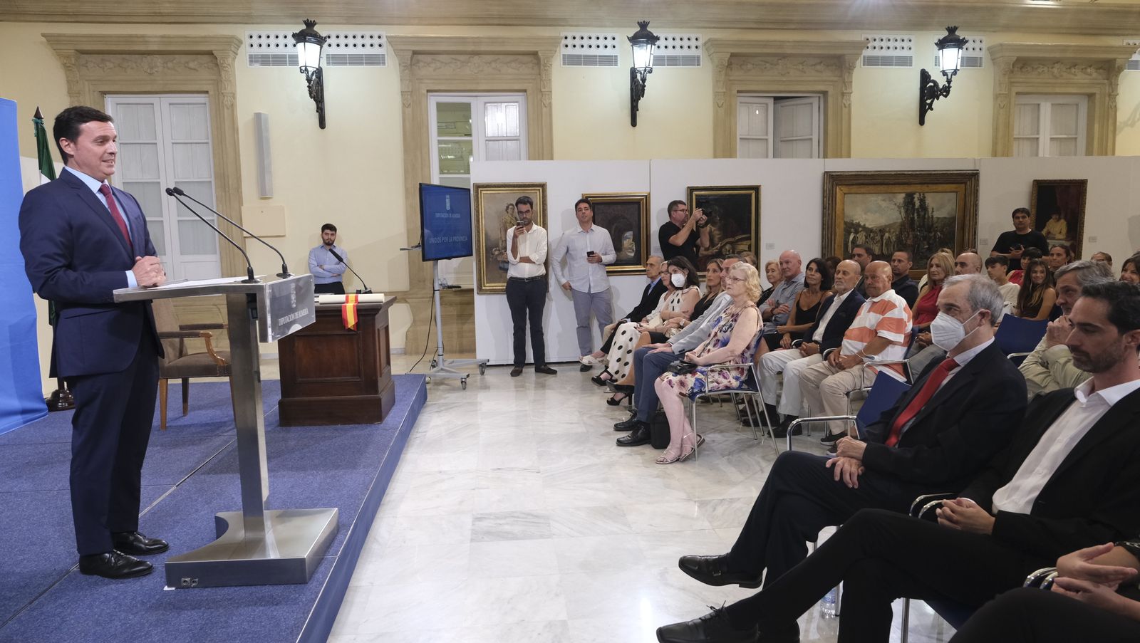 Imágenes de la entrega del Escudo de Oro de la Diputación de Almería a Ambrosio Sánchez