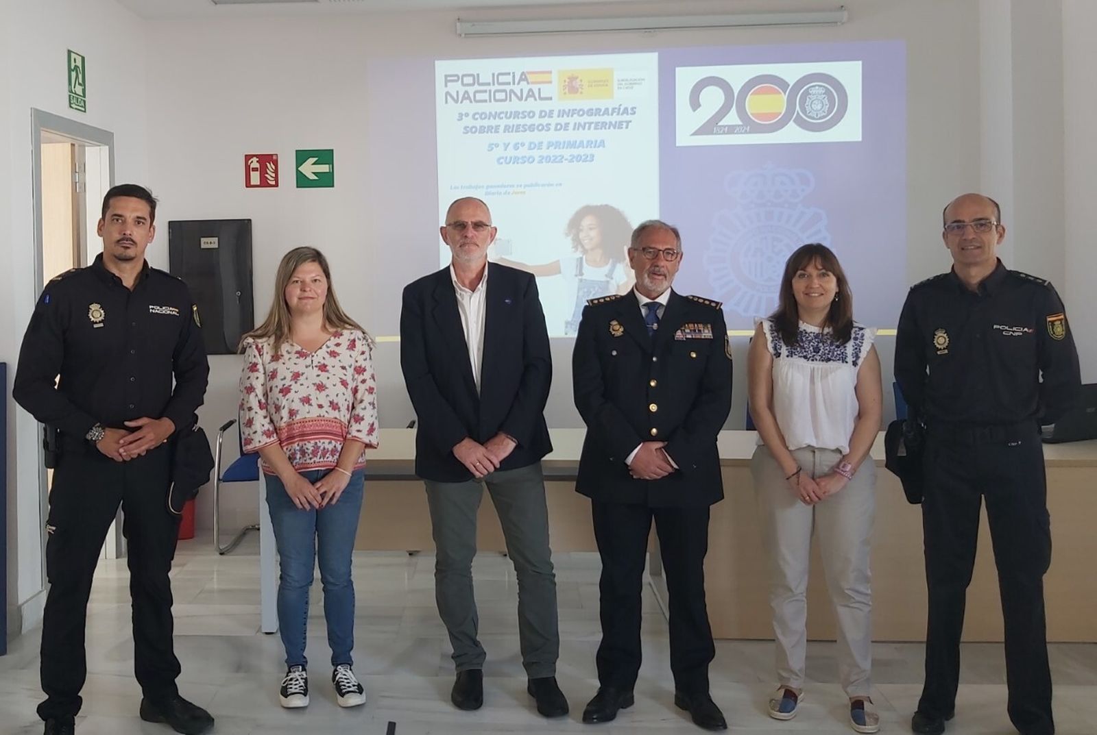 Presentación del Concurso de Infografías sobre Riesgos de Internet de la Policía Nacional de Jerez