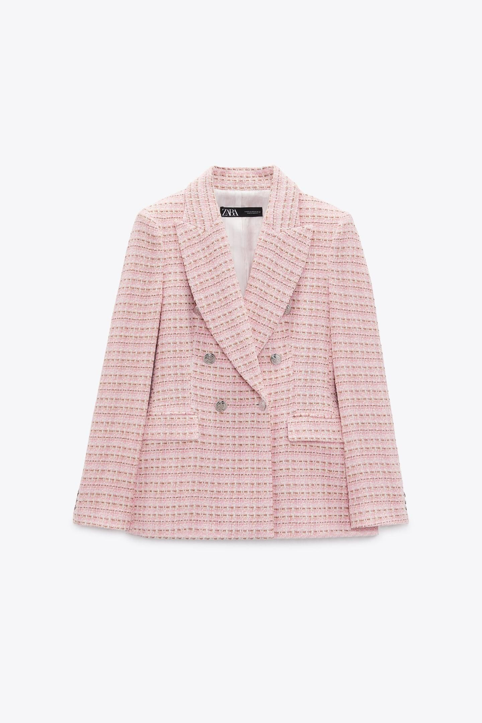 Blazer rosa de Zara.