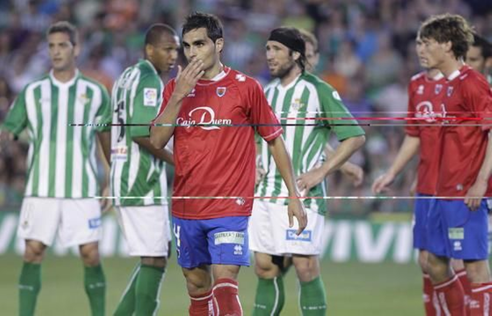 Pavone y Jonathan Pereira dan al Betis tres valiosos puntos para el ascenso.

Foto: Antonio Pizarro