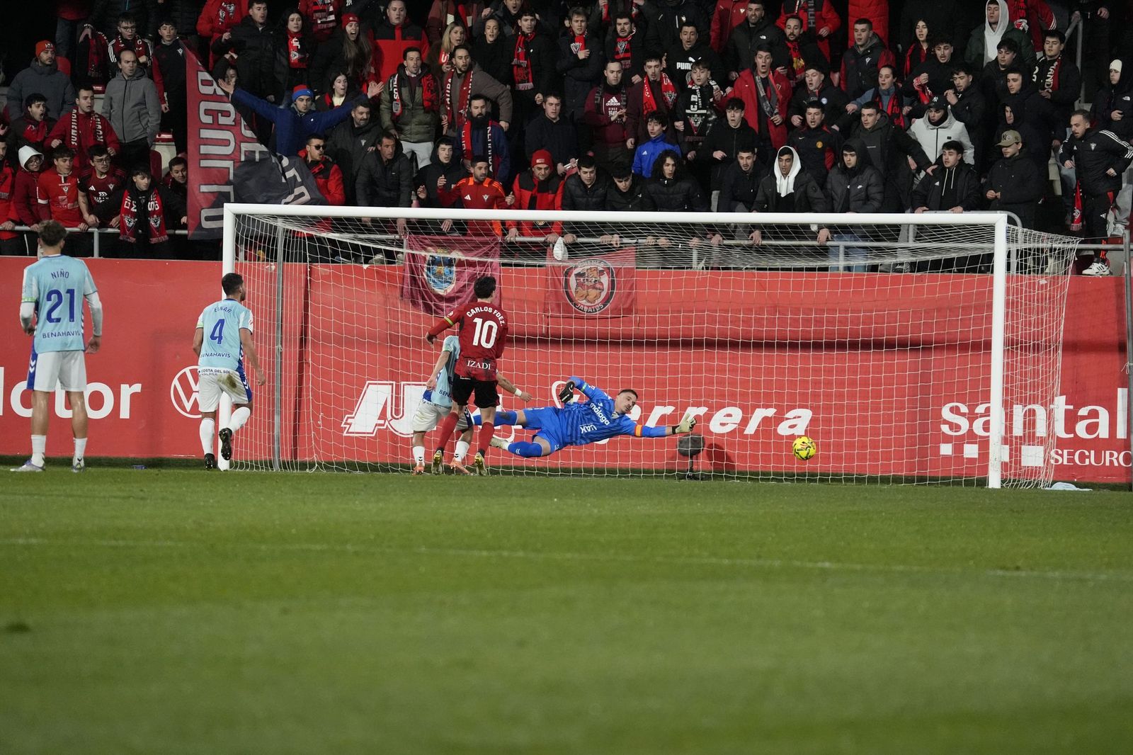 El Mirandés-Málaga CF, en fotos