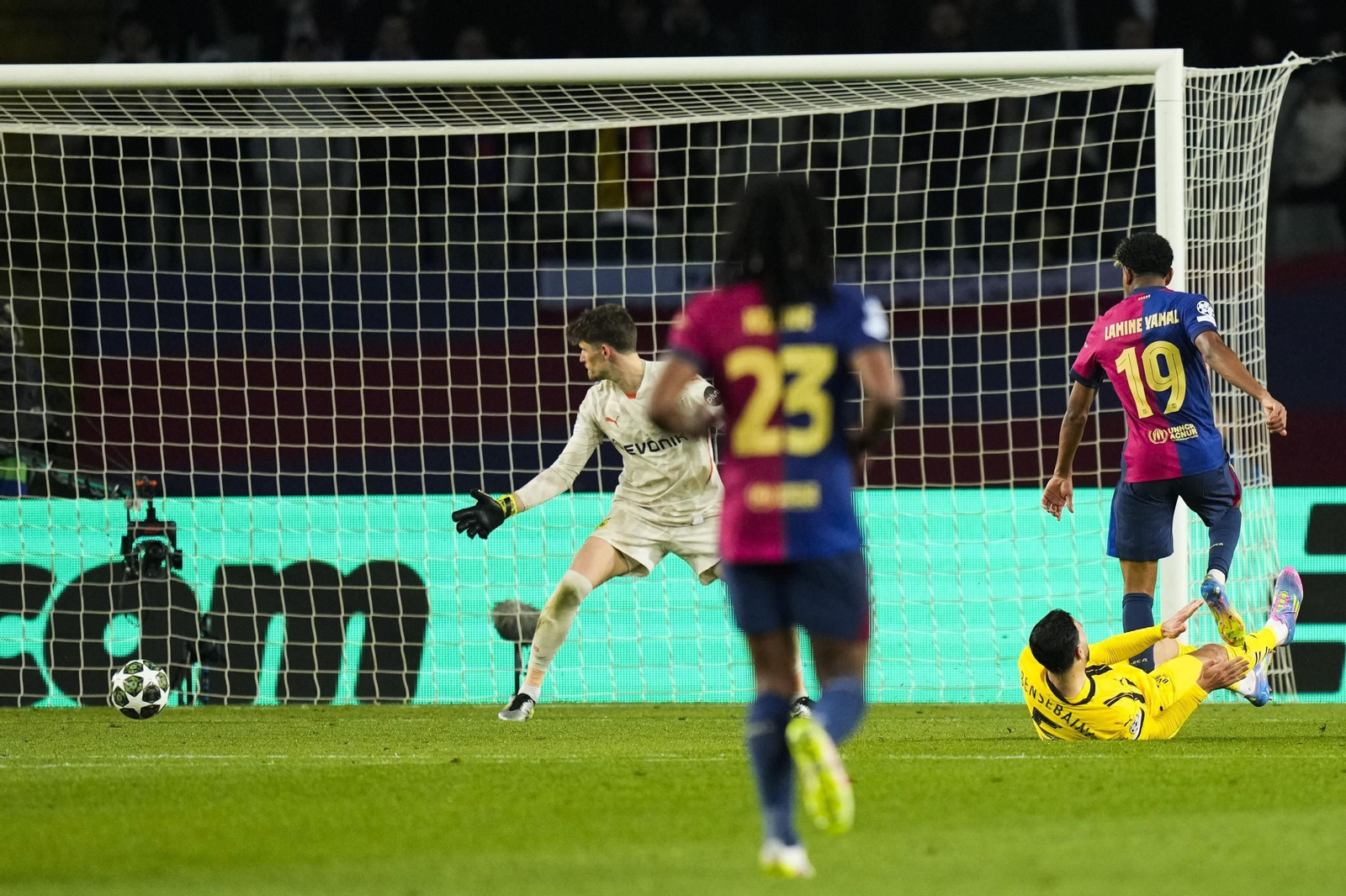 Las mejores fotos del Barcelona - Borussia Dortmund