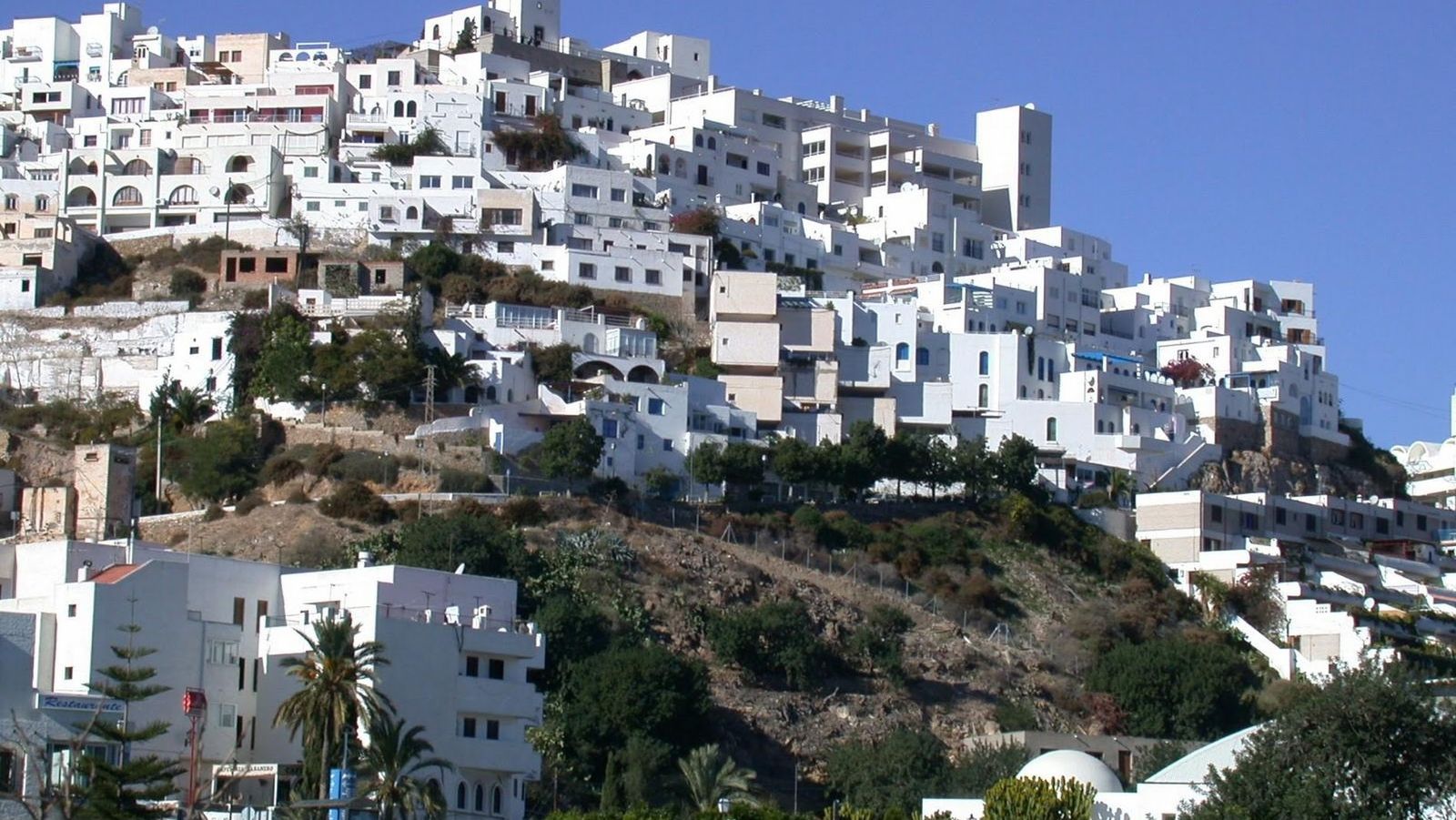 Mojácar recibió 284.000 turistas en 2022, el 29,9% más que en 2021