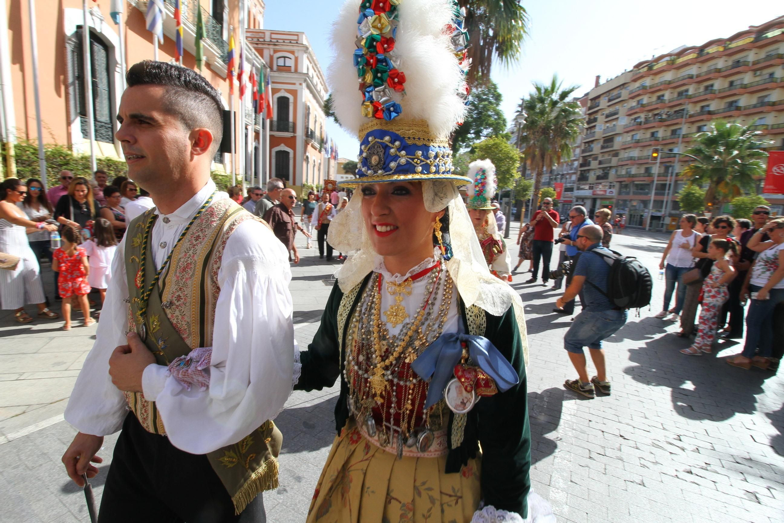 Imágenes del desfile Iberoamericano de bailes.