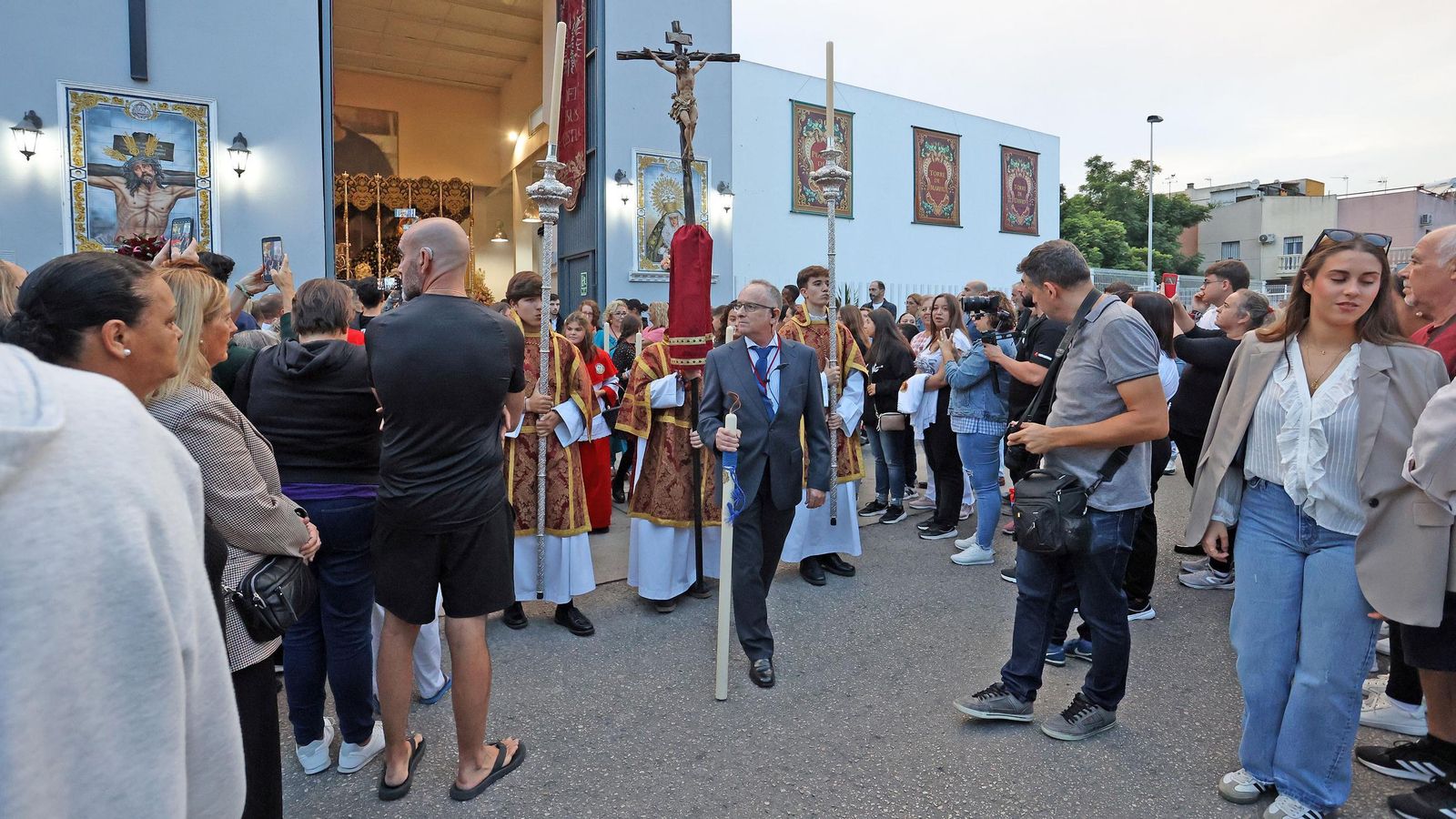 Jerez vive un prólogo de Magna Mariana con cinco traslados