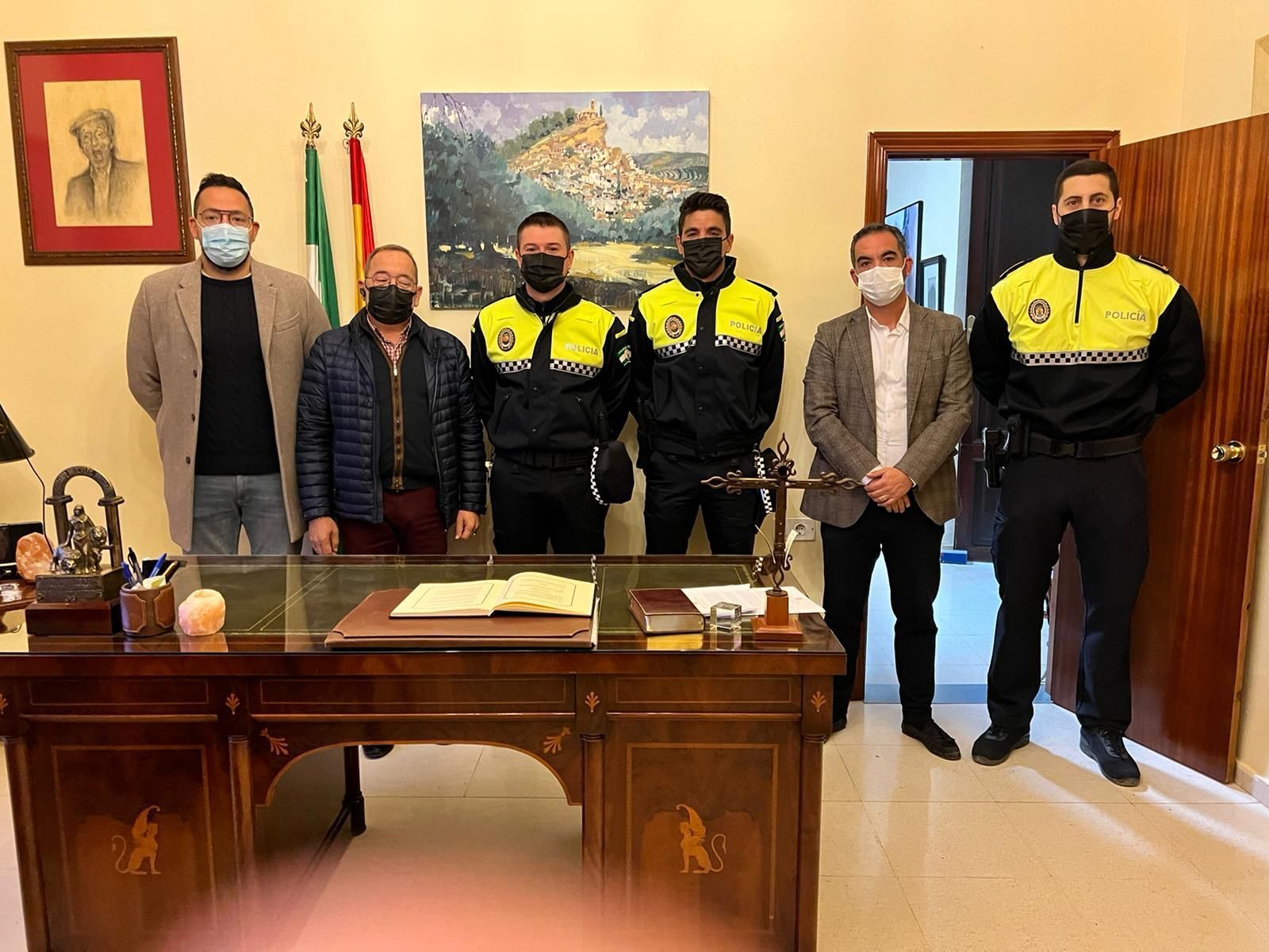 Presentación de los dos nuevos agentes de la Policía Local de Montefrío.