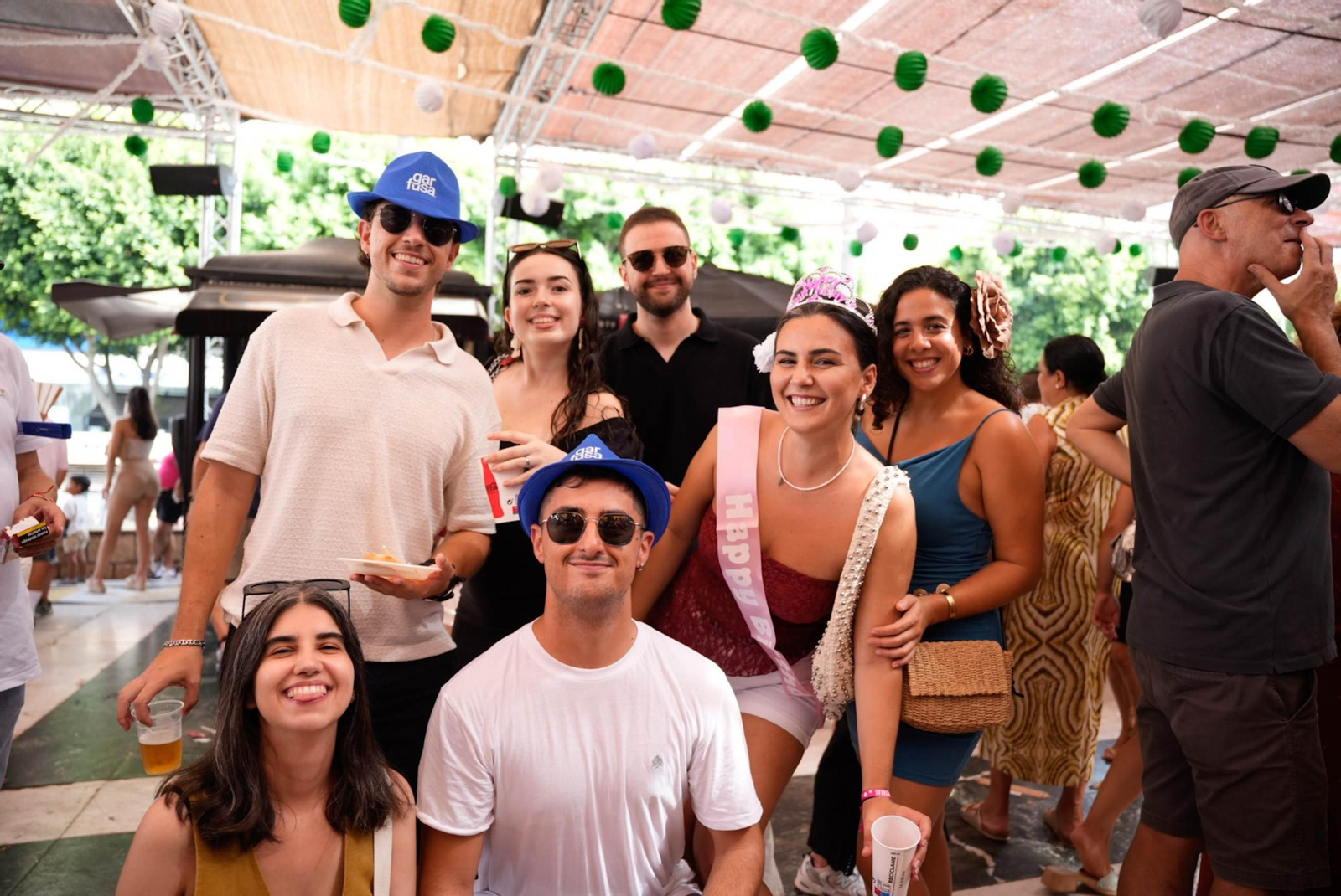 Los almerienses disfrutan del martes en la Feria del Mediodía