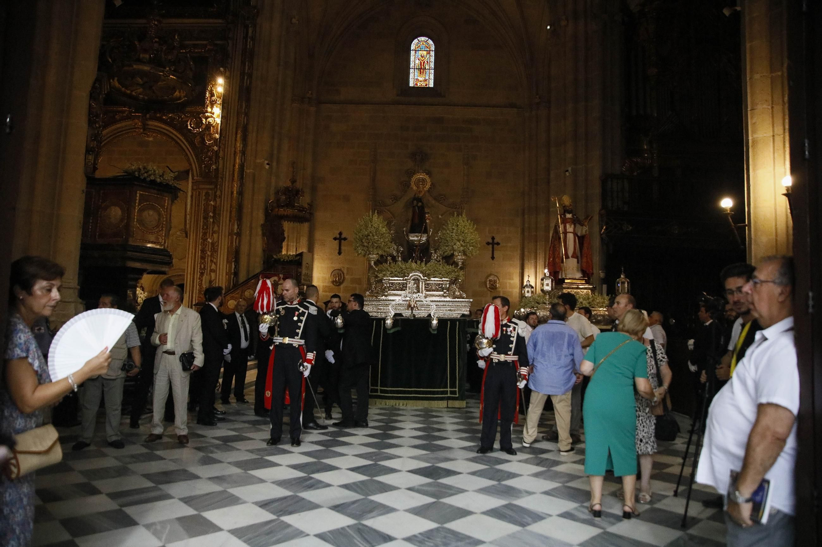 Las mejores imágenes de la procesión Stma. Virgen del Mar, acompañada por San Indalecio