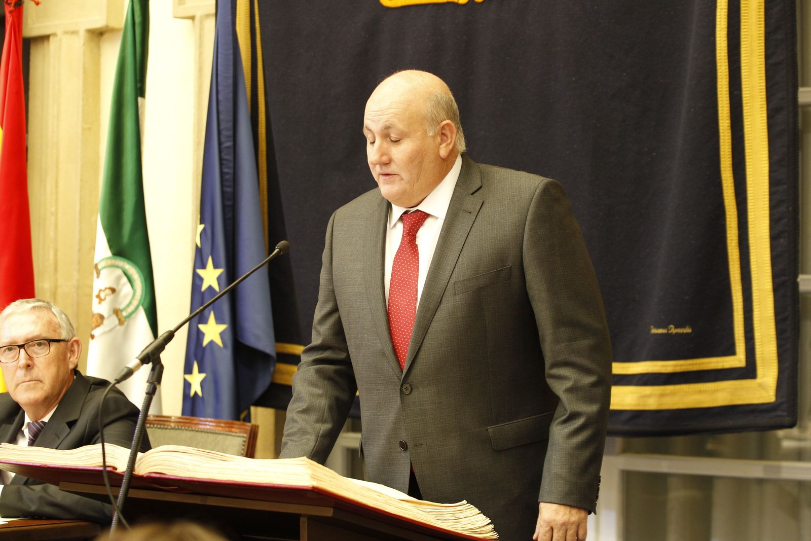 Pleno investidura Presidente Diputación de Almería. Javier Aureliano García