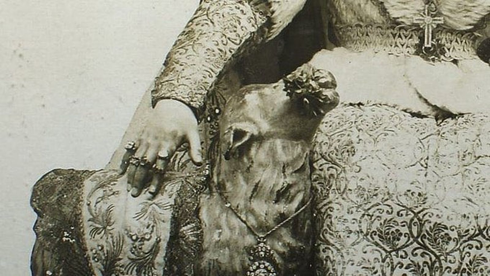 La corporación ha informado del fallecimiento a través de sus perfiles