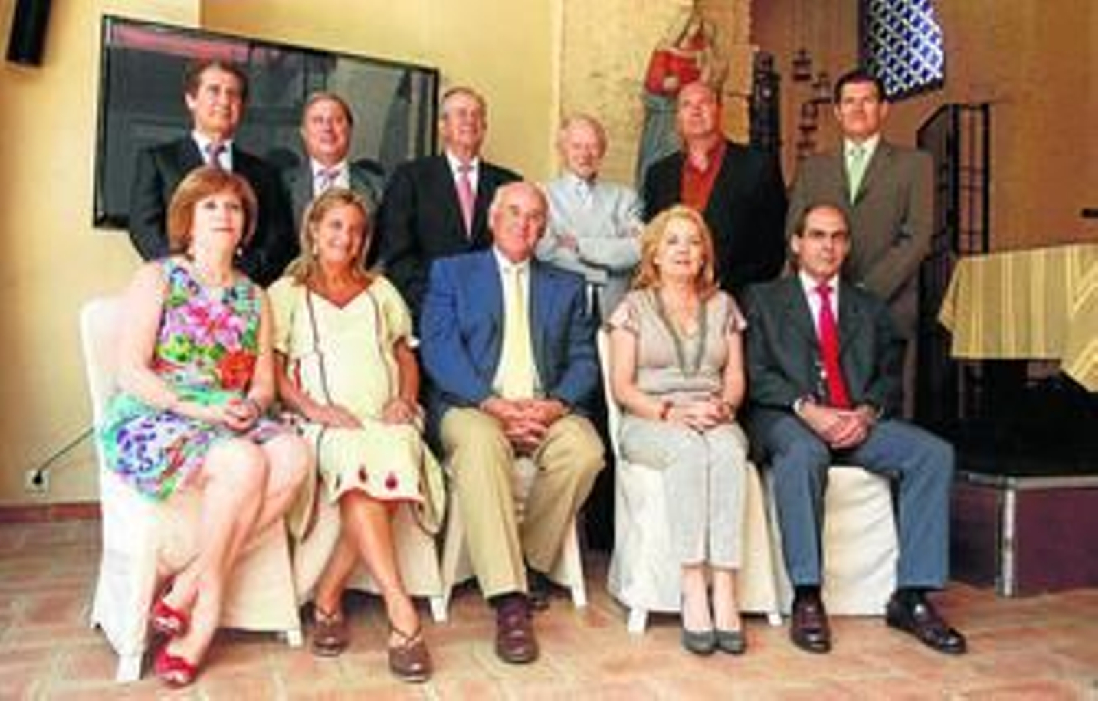 Los miembros del jurado de los premios tras la deliberación del fallo.