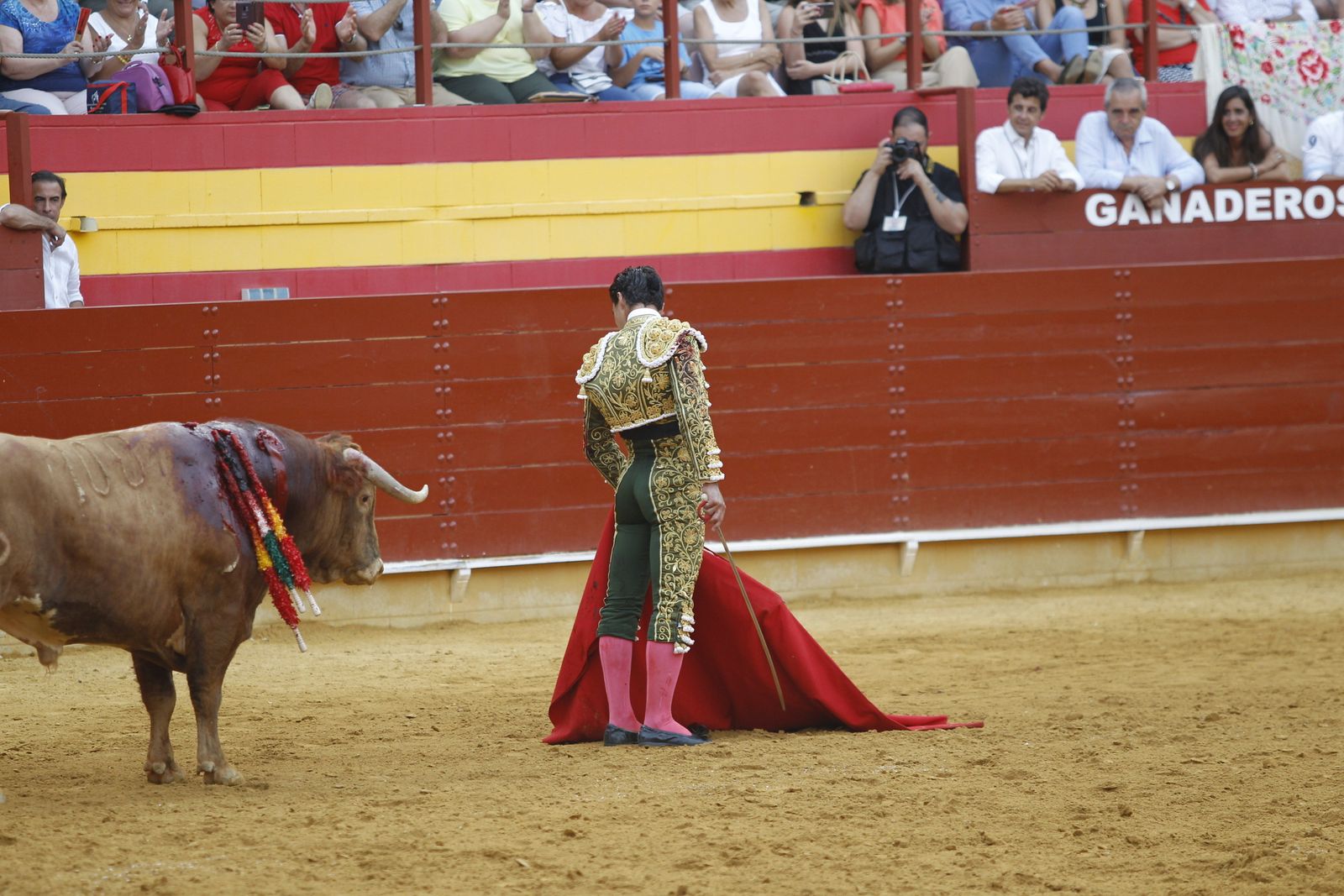 Fotogalería corrida toros Feria Santa Ana-Roquetas de Mar-El Juli-Perera-Aguado