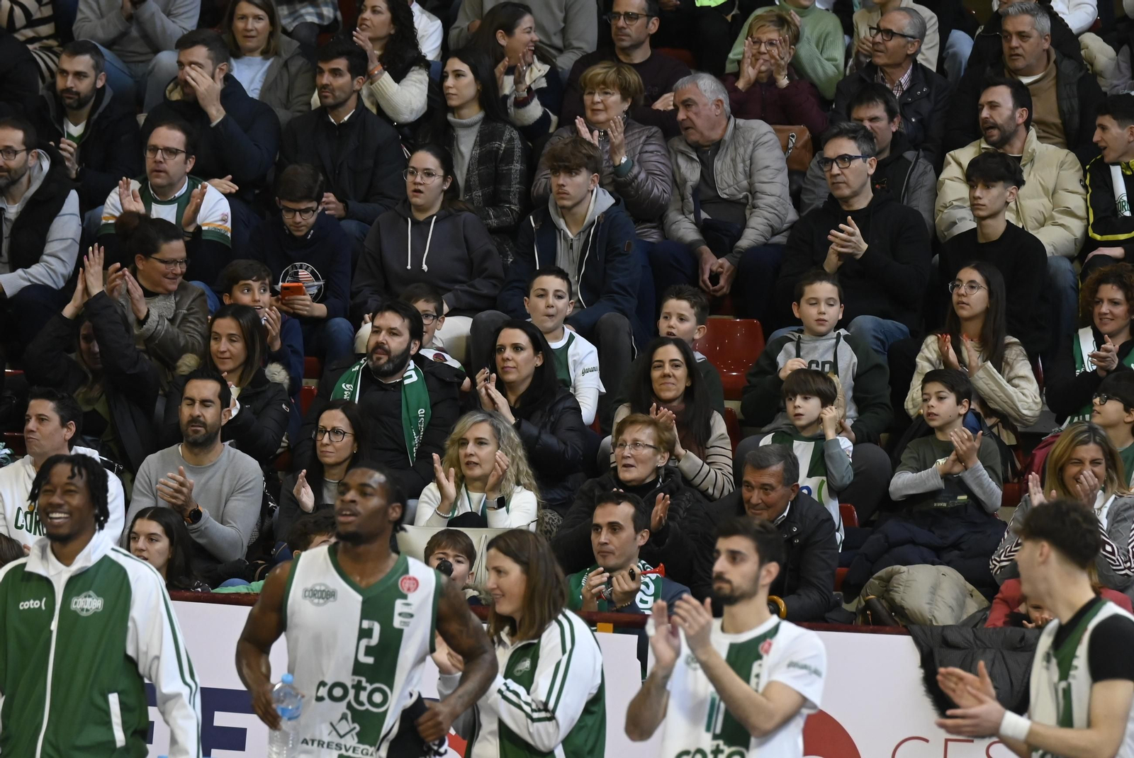 Las mejores fotos del ambiente en Vista Alegre para el Coto Córdoba - Cáceres